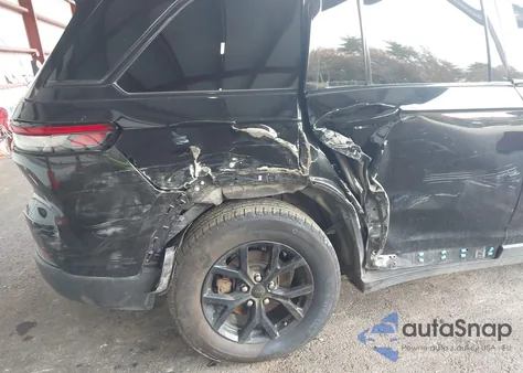 2024 Jeep Grand Cherokee Altitude X 4X4 from USA, damaged, VIN 1C4RJHAG0RC165122